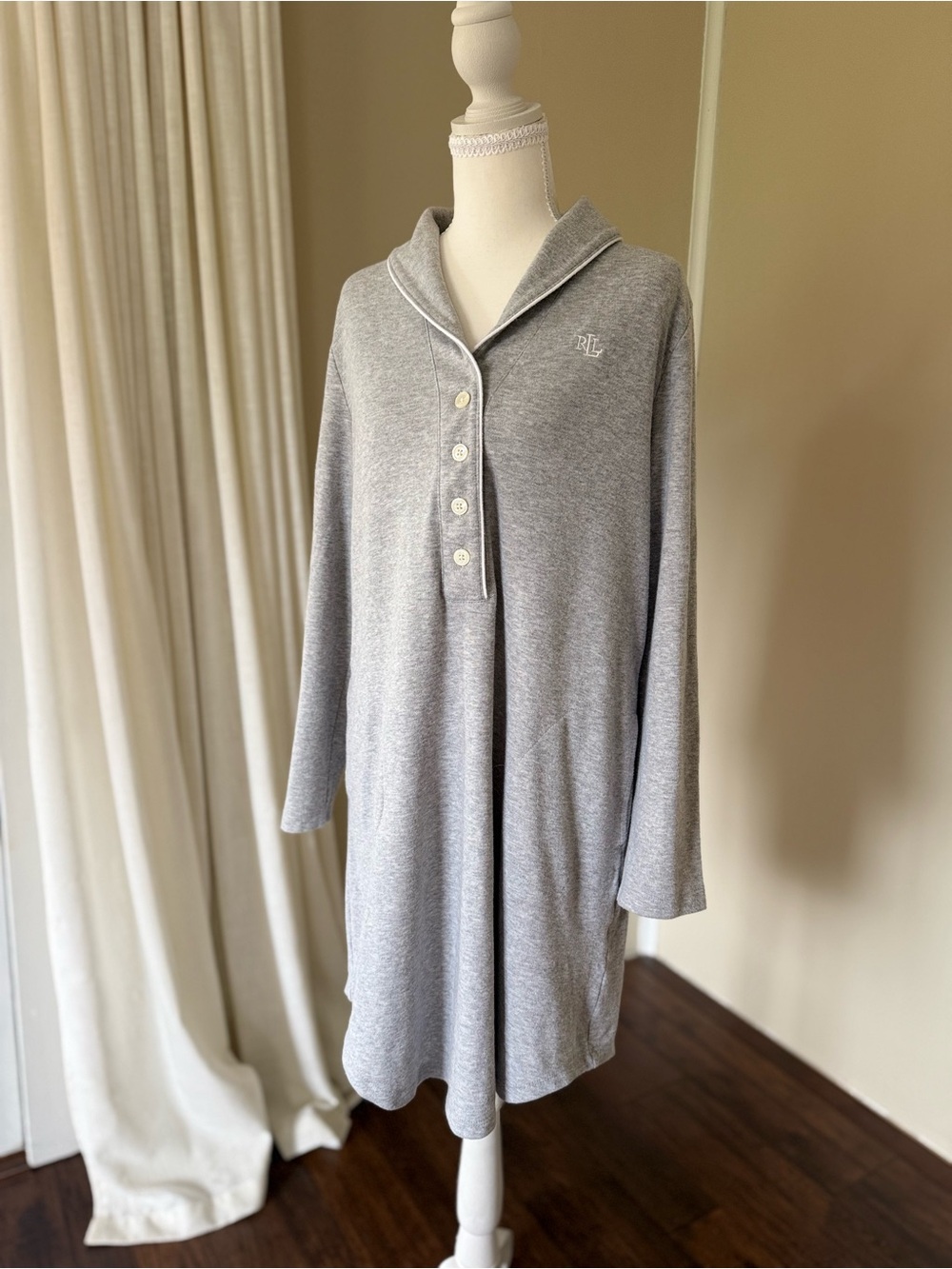 Lauren Ralph Lauren Light Gray Button Nightgown Long Pajamas White Piping M - Picture 3 of 7
